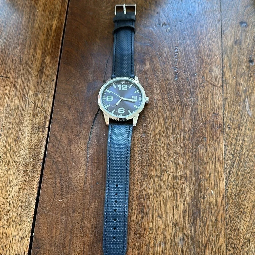 NWOT brown and silver tone quartz watch vegan